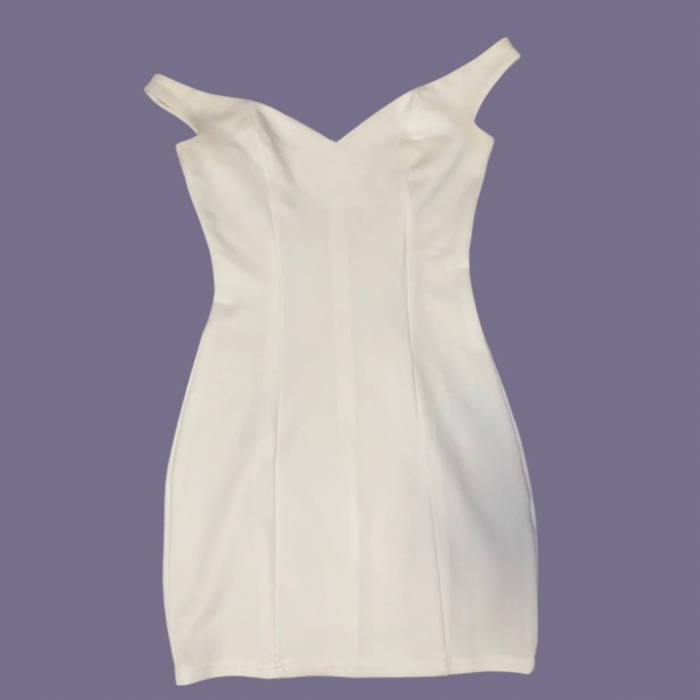TOBI White Off the Shoulder Dress size small